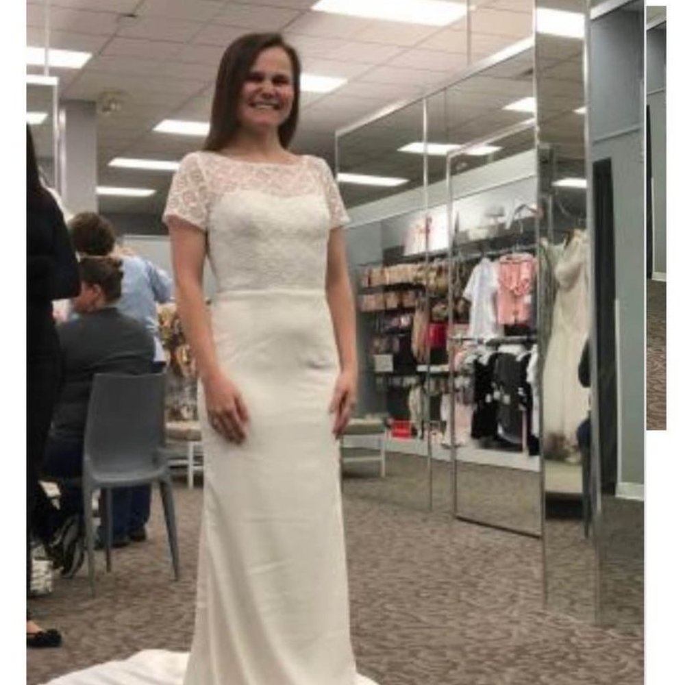 Galina Geometric Lace and Crepe Cap Sleeve Wedding Dress.